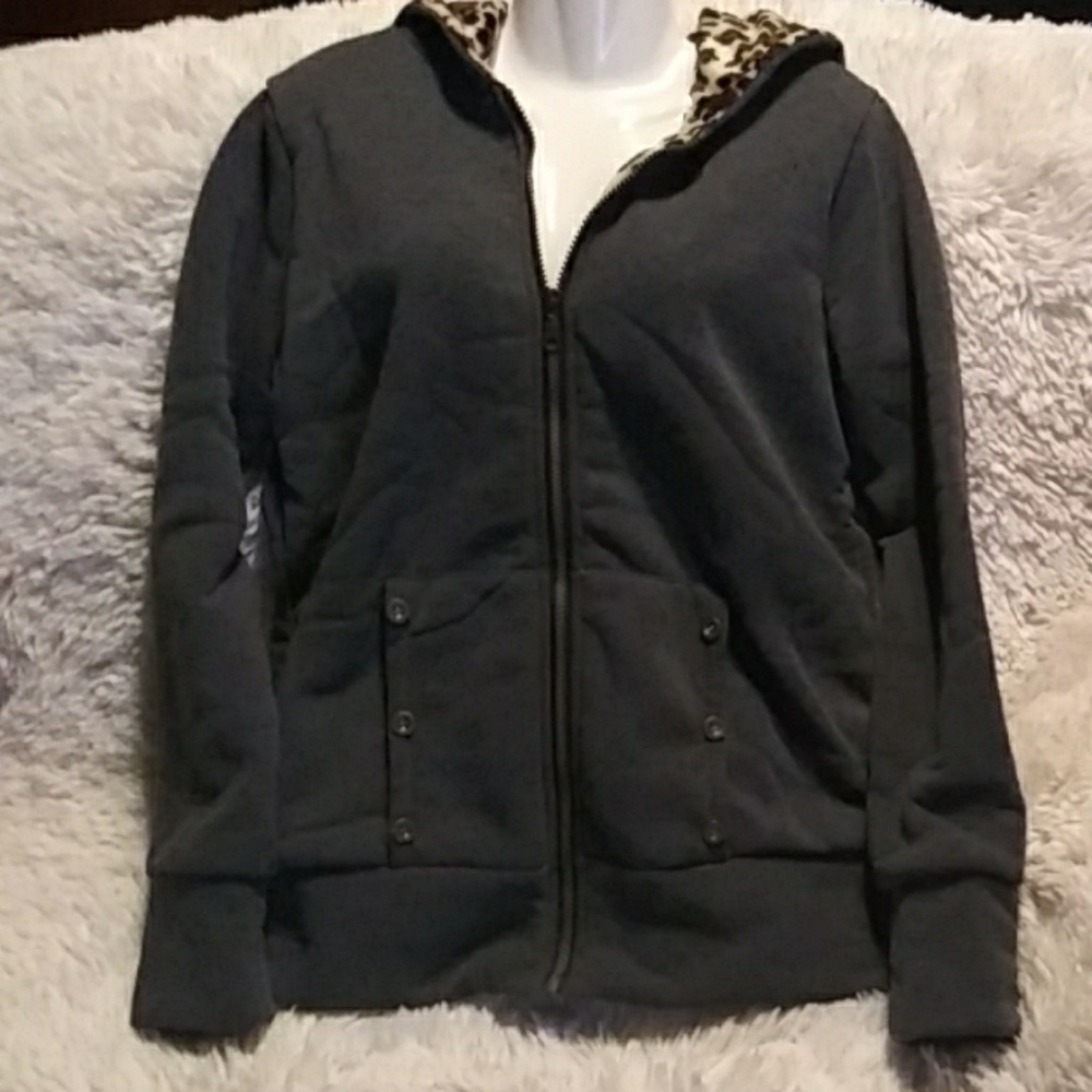 SOLD 100% nwot Zip-up grey and leopard jacket - Picture 2 of 7
